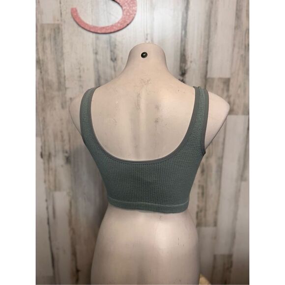 Forever 21 Sage Green Ribbed Crop Tank Top Size S - Picture 7 of 8